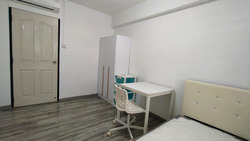 Blk 718 Jurong West Street 71 (Jurong West), HDB 4 Rooms #458780761